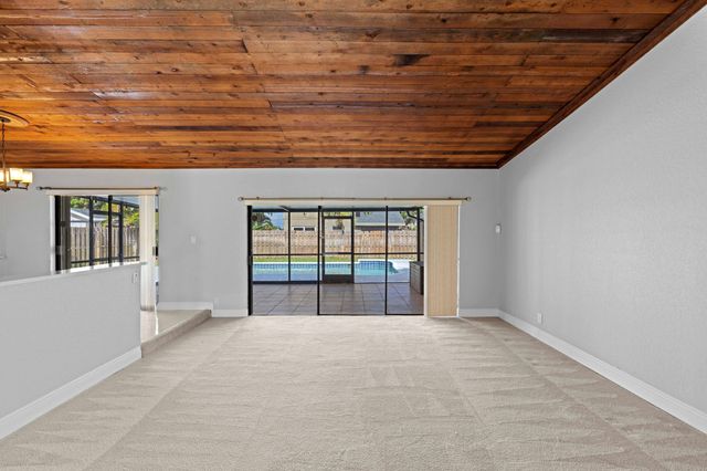 701 NW 48th Avenue, Coconut Creek, FL 33063