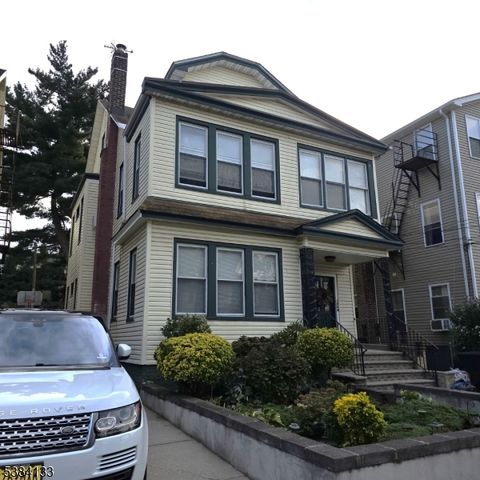 186 Scheerer Ave, Newark City, NJ 07112