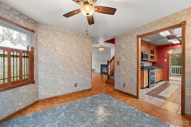9360 Ashbrook Farm Road, Hillsboro, MO 63050