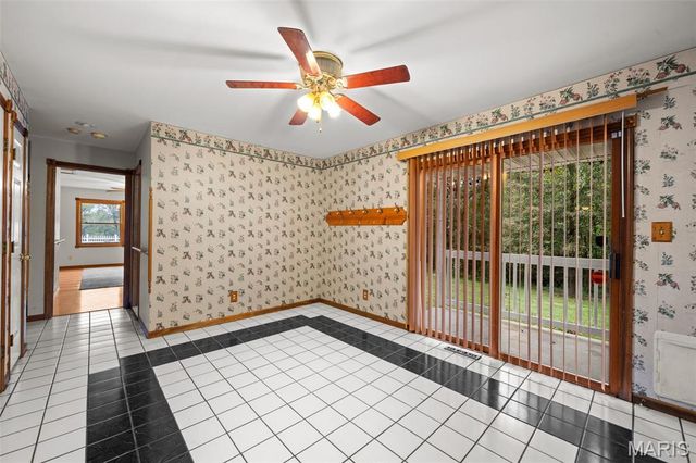 9360 Ashbrook Farm Road, Hillsboro, MO 63050