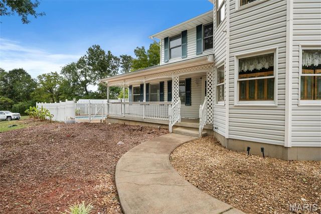 9360 Ashbrook Farm Road, Hillsboro, MO 63050