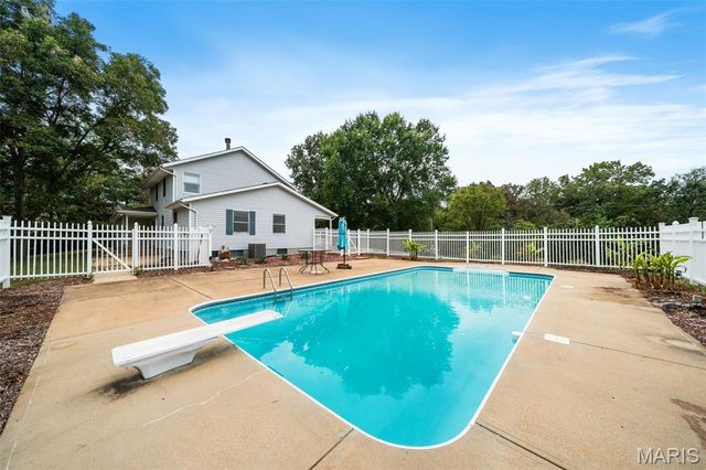 9360 Ashbrook Farm Road, Hillsboro, MO 63050
