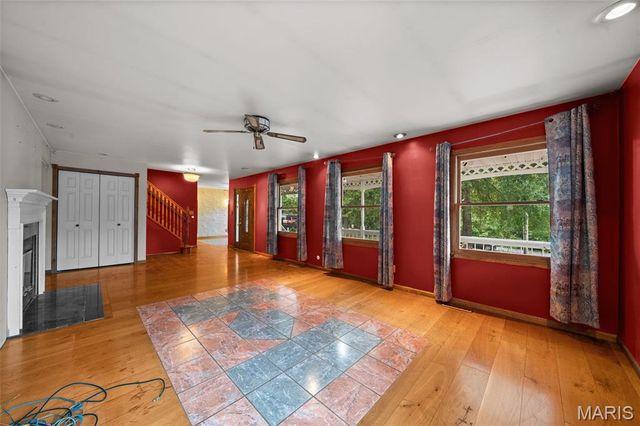 9360 Ashbrook Farm Road, Hillsboro, MO 63050