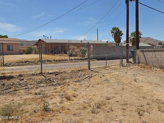 101 E Monte Way, Phoenix, AZ 85042