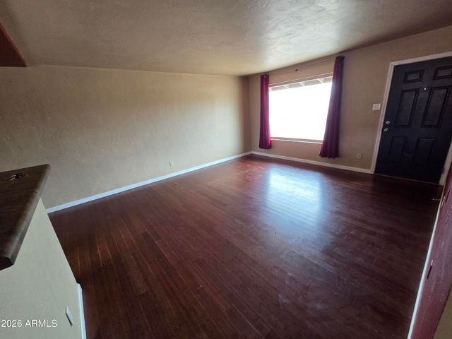 101 E Monte Way, Phoenix, AZ 85042