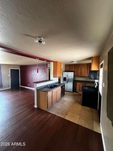 101 E Monte Way, Phoenix, AZ 85042