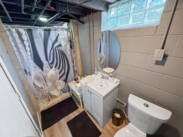 3710 N 78th STREET, Milwaukee, WI 53222