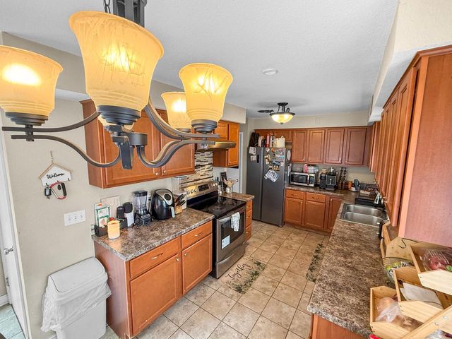 3710 N 78th STREET, Milwaukee, WI 53222