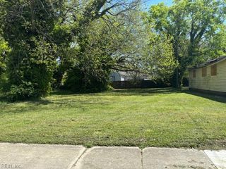 1012 27th ST, Newport News, VA 23607