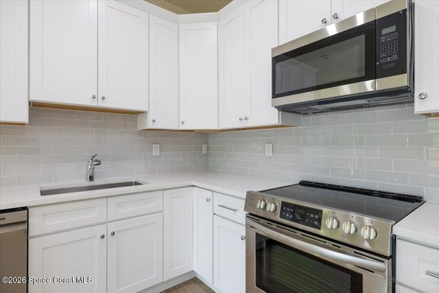 2376 28th Avenue SW, Vero Beach, FL 32968