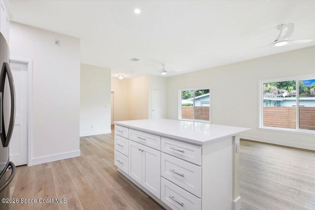 2376 28th Avenue SW, Vero Beach, FL 32968