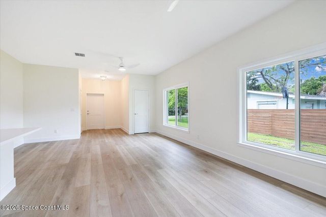 2376 28th Avenue SW, Vero Beach, FL 32968