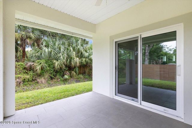 2376 28th Avenue SW, Vero Beach, FL 32968