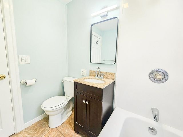 11 Nash Parkway, Somersworth, NH 03878