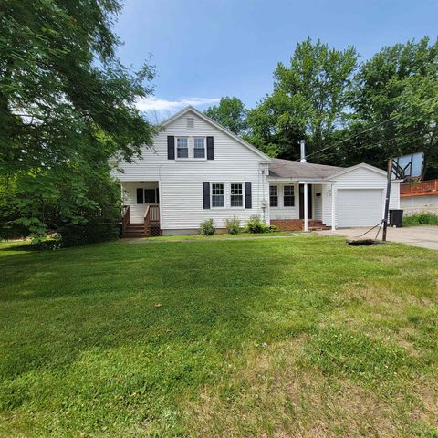 11 Nash Parkway, Somersworth, NH 03878