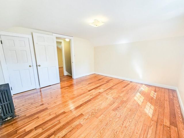 11 Nash Parkway, Somersworth, NH 03878