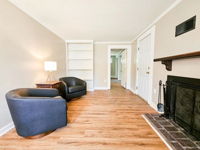 11 Nash Parkway, Somersworth, NH 03878
