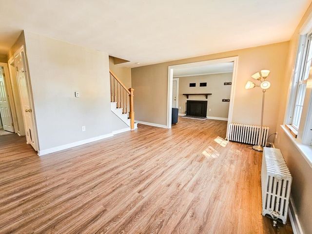 11 Nash Parkway, Somersworth, NH 03878