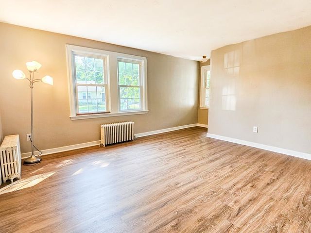 11 Nash Parkway, Somersworth, NH 03878