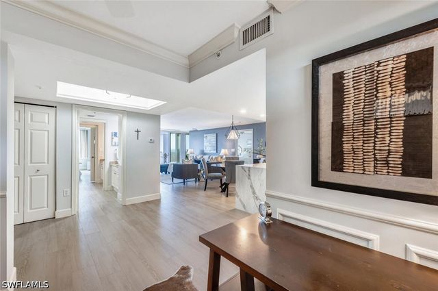 6849 Grenadier BLVD 503, Naples, FL 34108