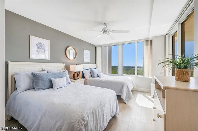 6849 Grenadier BLVD 503, Naples, FL 34108