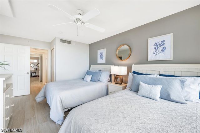 6849 Grenadier BLVD 503, Naples, FL 34108