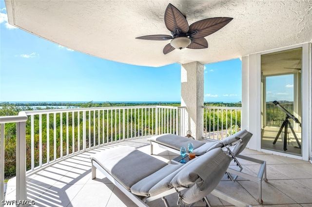 6849 Grenadier BLVD 503, Naples, FL 34108