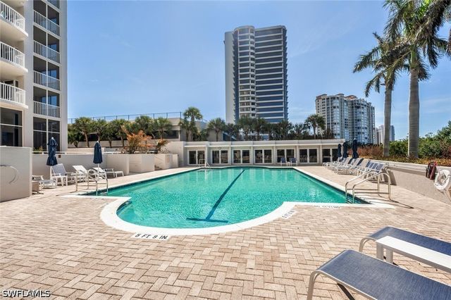 6849 Grenadier BLVD 503, Naples, FL 34108