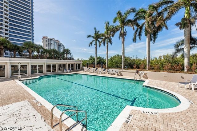 6849 Grenadier BLVD 503, Naples, FL 34108