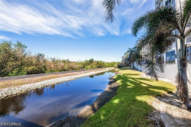 6849 Grenadier BLVD 503, Naples, FL 34108