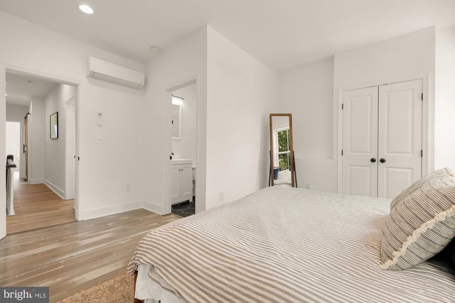 1817 8TH ST NW, Washington, DC 20001