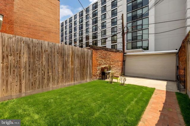 1817 8TH ST NW, Washington, DC 20001
