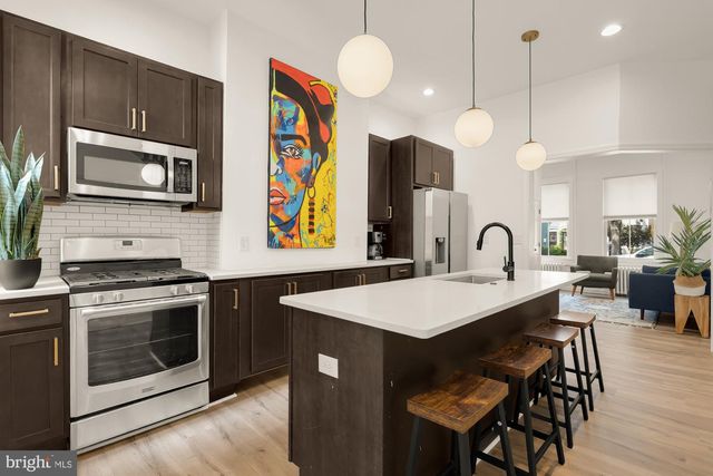 1817 8TH ST NW, Washington, DC 20001