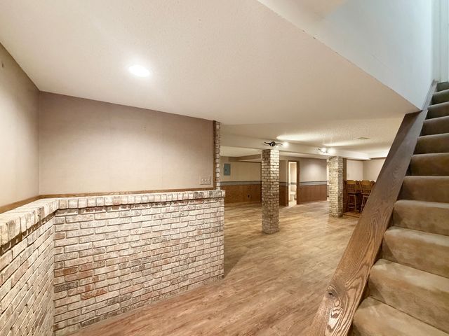 1020 Bertram Drive 17-1, Freeport, IL 61032