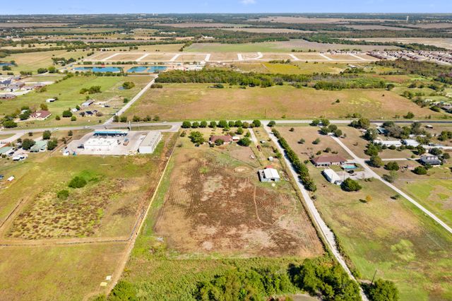 712 E Cook Street, Josephine, TX 75189