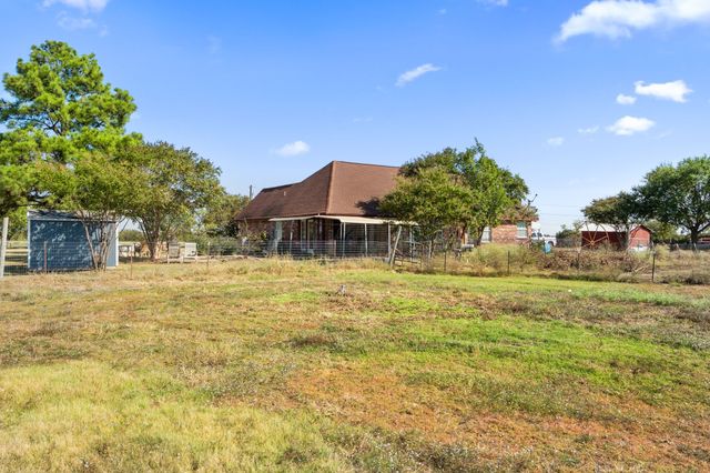 712 E Cook Street, Josephine, TX 75189