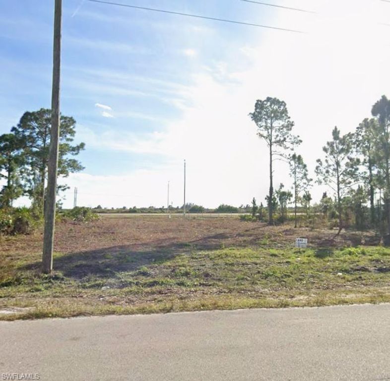 3392 Meadow RD, LEHIGH ACRES, FL 33974 — photo 3