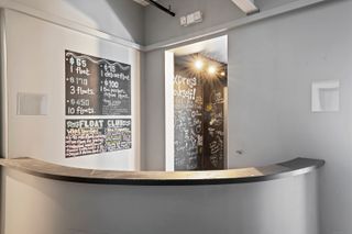 212 Crown Street 2, New Haven, CT 06510