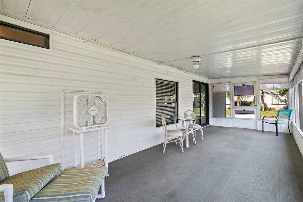 Image 8 of property listing at 2519 INDEPENDENCE LN, St Cloud, FL 34772