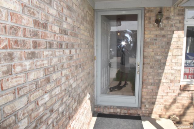 23436 Mahoney Court 182, Brownstown Charter Township, MI 48183