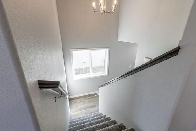 6880 Thomas Street, Horace, ND 58047