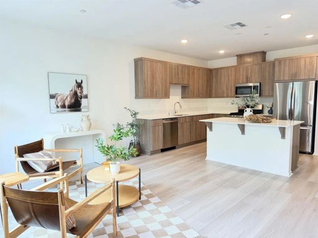 348 SWEET PLACE, Fallbrook, CA 92028
