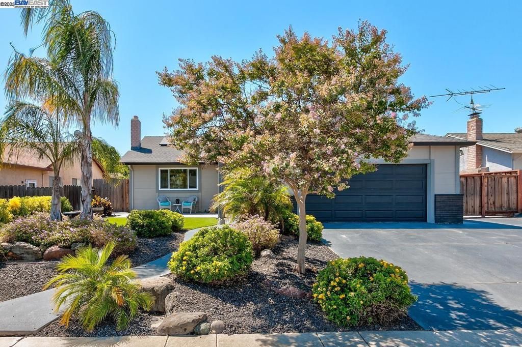 1931 Sauterne Way, Oakley, CA 94561