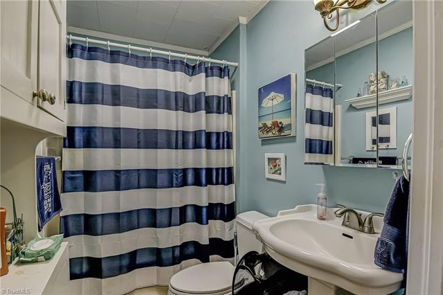 3330 Fraternity Church Road, Winston-salem, NC 27127