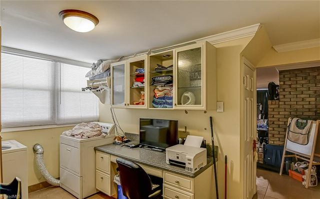 3330 Fraternity Church Road, Winston-salem, NC 27127