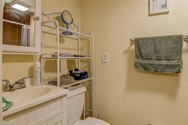 3330 Fraternity Church Road, Winston-salem, NC 27127