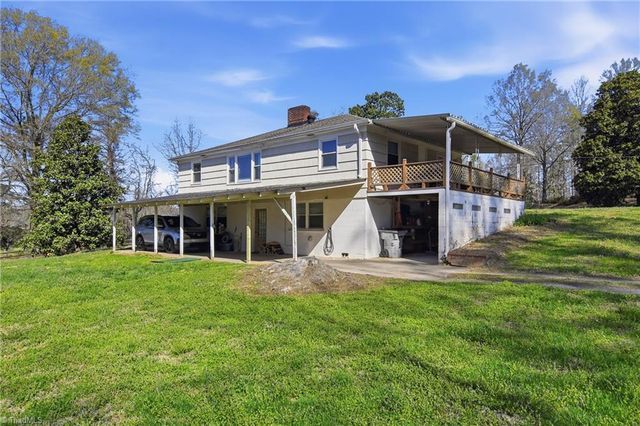 3330 Fraternity Church Road, Winston-salem, NC 27127