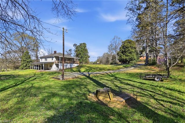 3330 Fraternity Church Road, Winston-salem, NC 27127