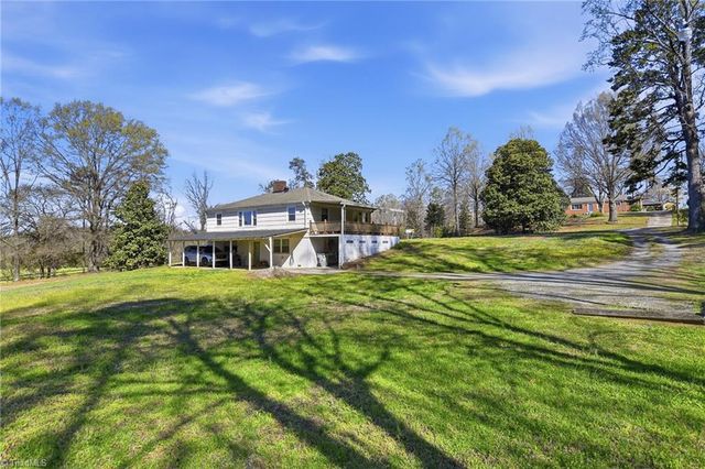 3330 Fraternity Church Road, Winston-salem, NC 27127