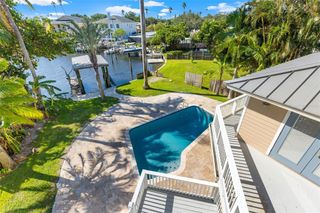 1902 ARROWHEAD DRIVE NE, St Petersburg, FL 33703